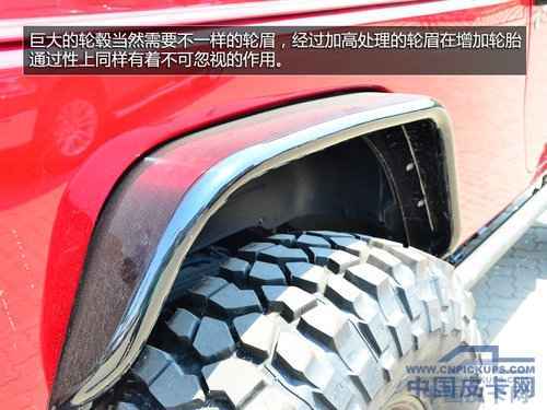 Jeep King超级越野皮卡实拍 搭V8发动机