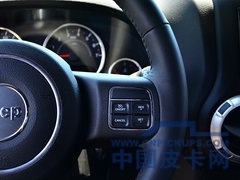 Jeep King超级越野皮卡实拍 搭V8发动机