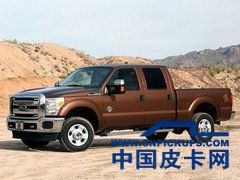 实拍福特F350皮卡6.7L柴油版