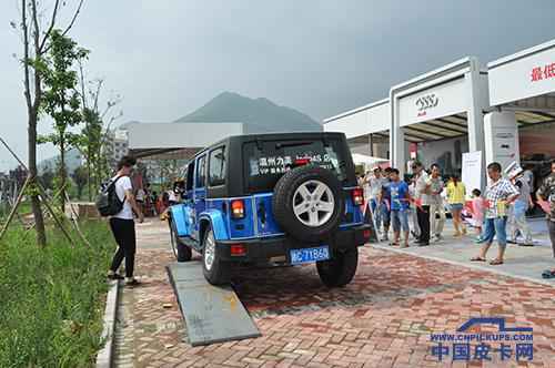 送真车？砸重奖？告诉你为啥车市不景气百强巡展还能这么火