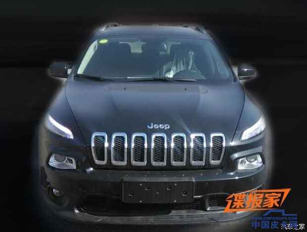 即将上市  国产Jeep自由光2.0L实车曝光