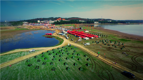 身在都市 心在旷野 江铃驭胜2016中国（国际）自驾与露营大会诠释休闲四色