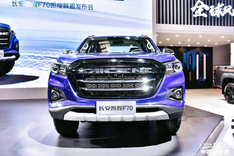 四大升级打造全球化产品 重庆车展群访长安凯程