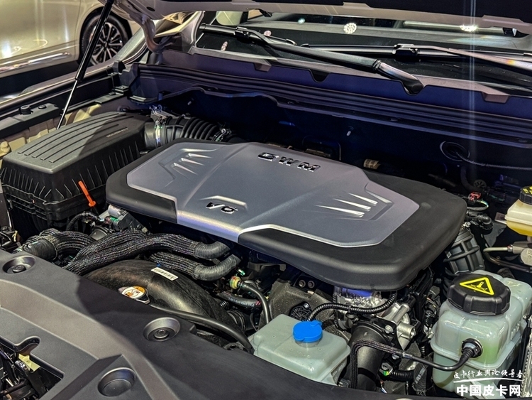 国产性能猛兽登场 长城3.0T V6火炮上市 售价22.98万元