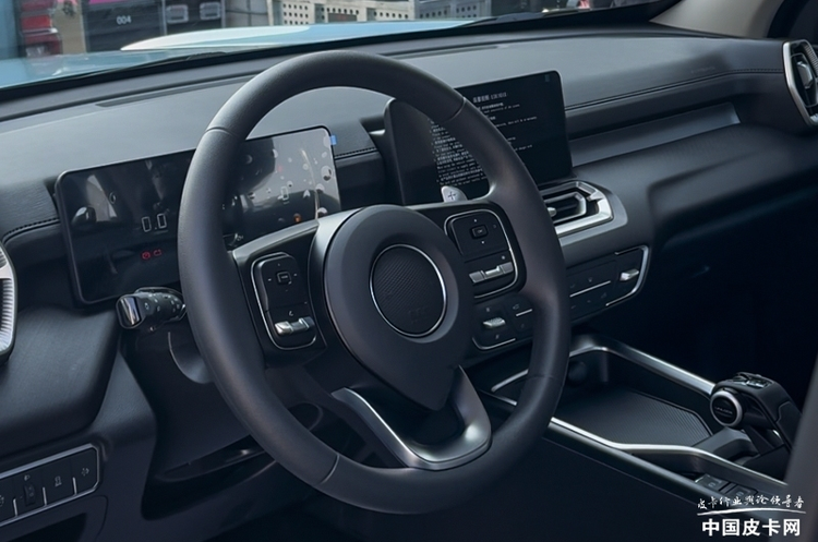 800N·m扭矩、535km续航、6kW外放电！10月皮卡新车看点多