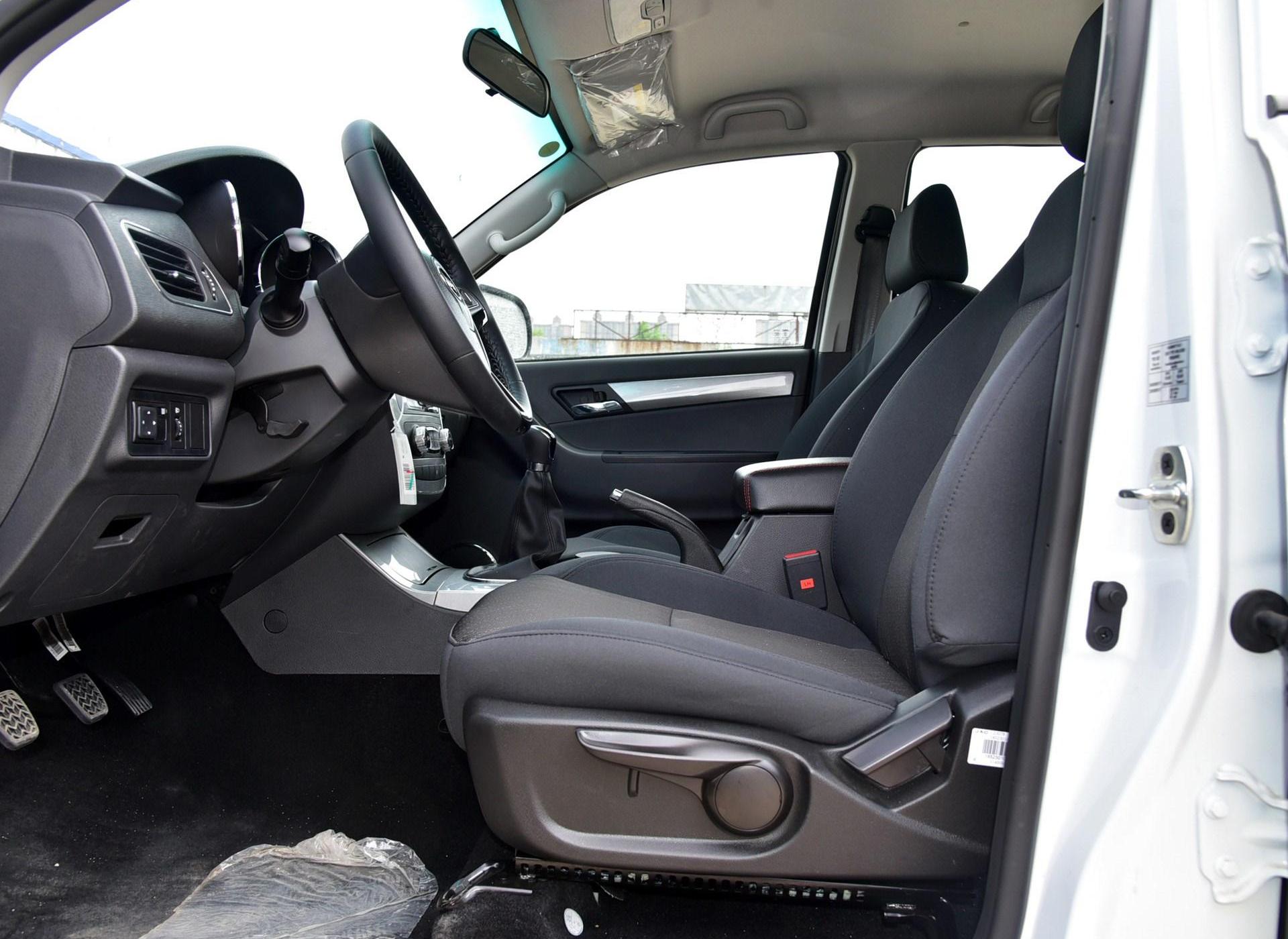 帅铃t6车厢座椅