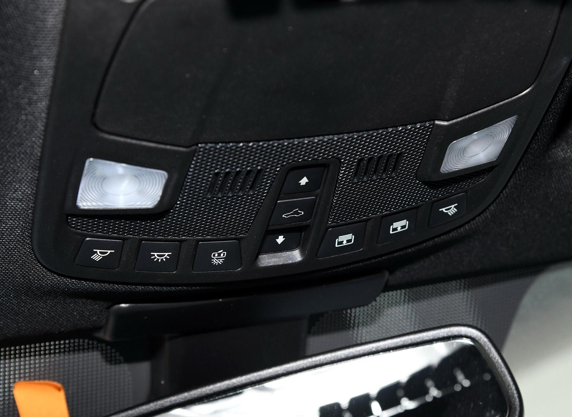 福特F-150猛禽车门座椅