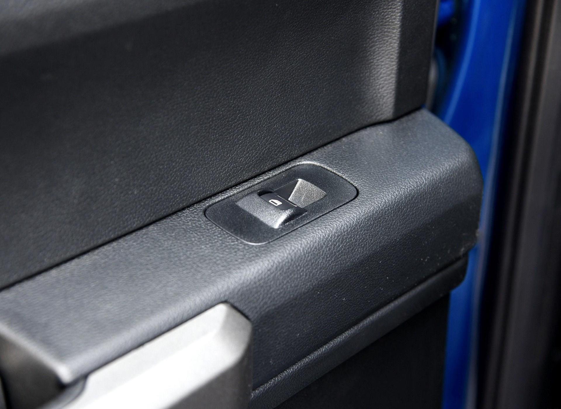 福特F-150猛禽车门座椅