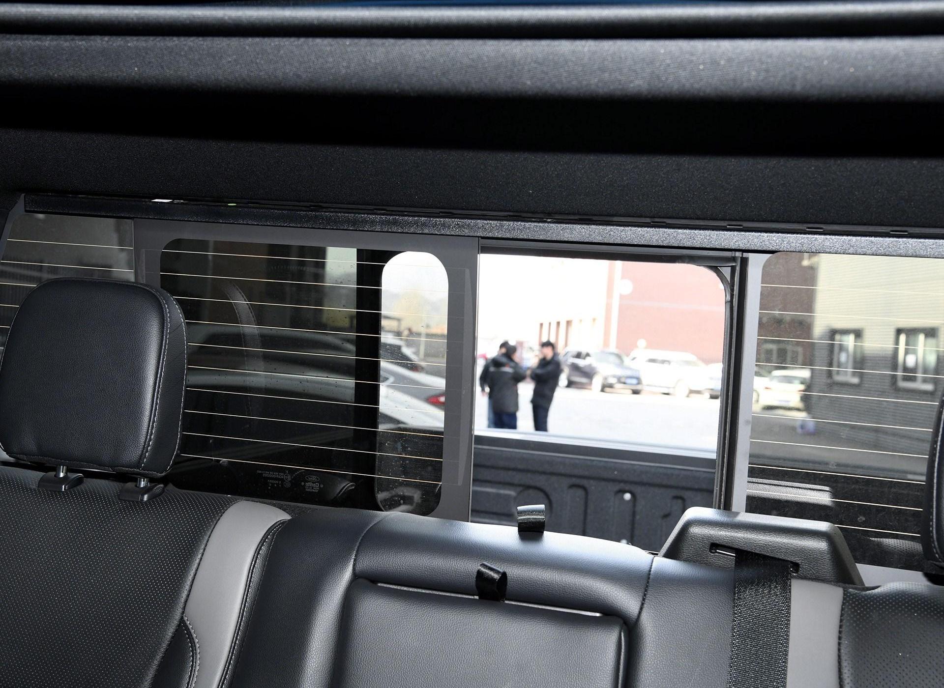 福特F-150猛禽车门座椅