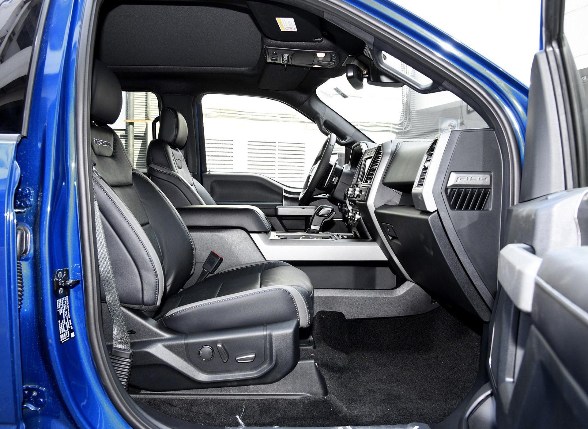 福特F-150猛禽车门座椅