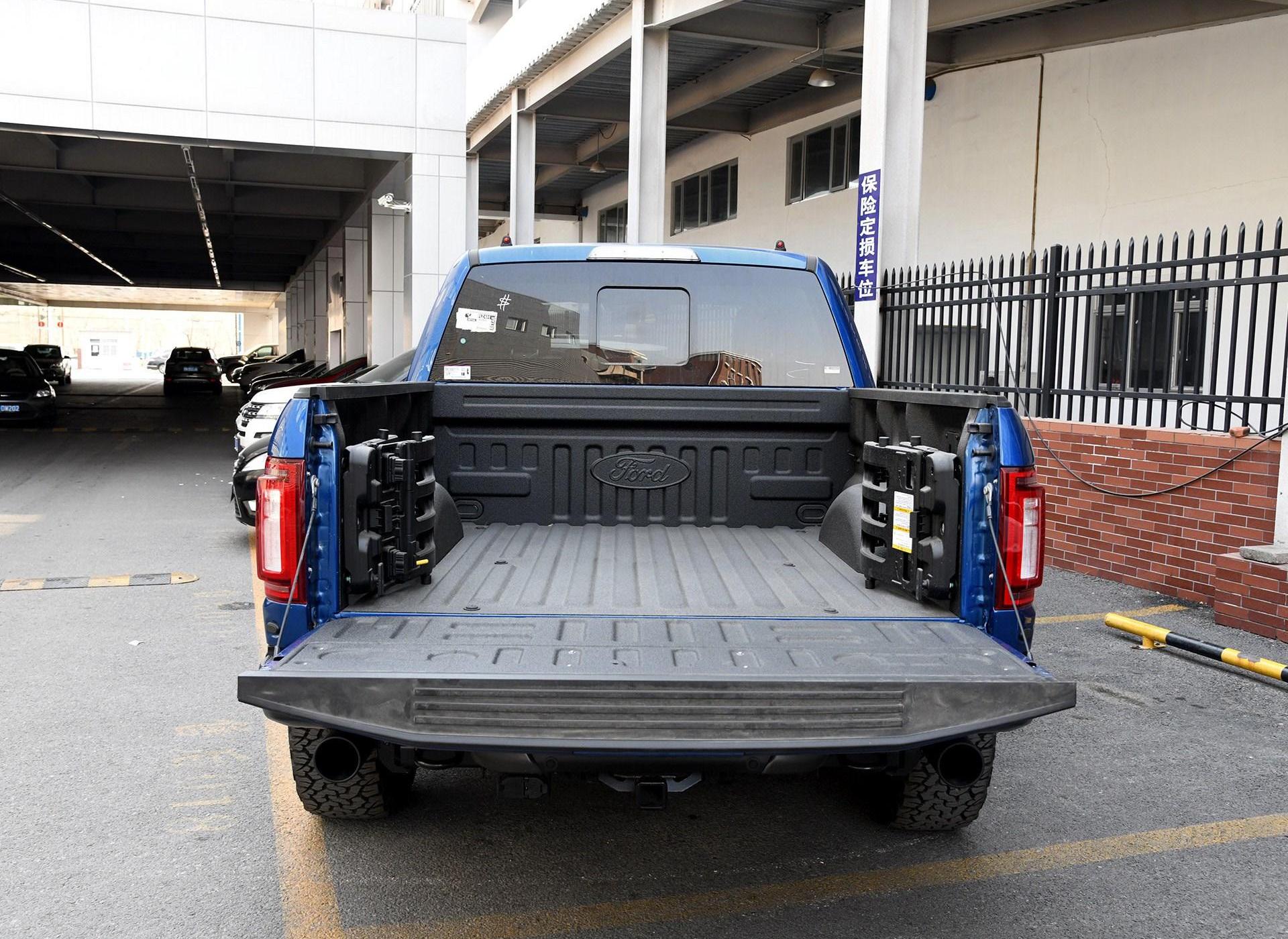 福特f-150皮卡_福特f-150皮卡车厢座椅图片_福特f-150皮卡图片_皮卡