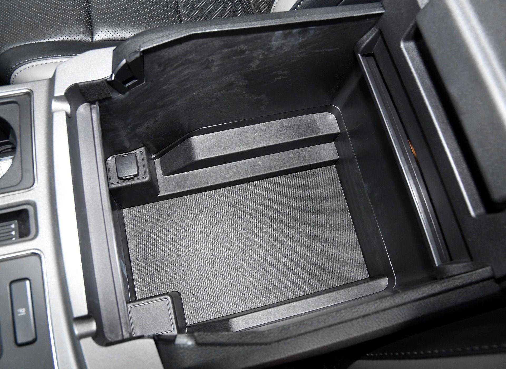 福特F-150猛禽车门座椅