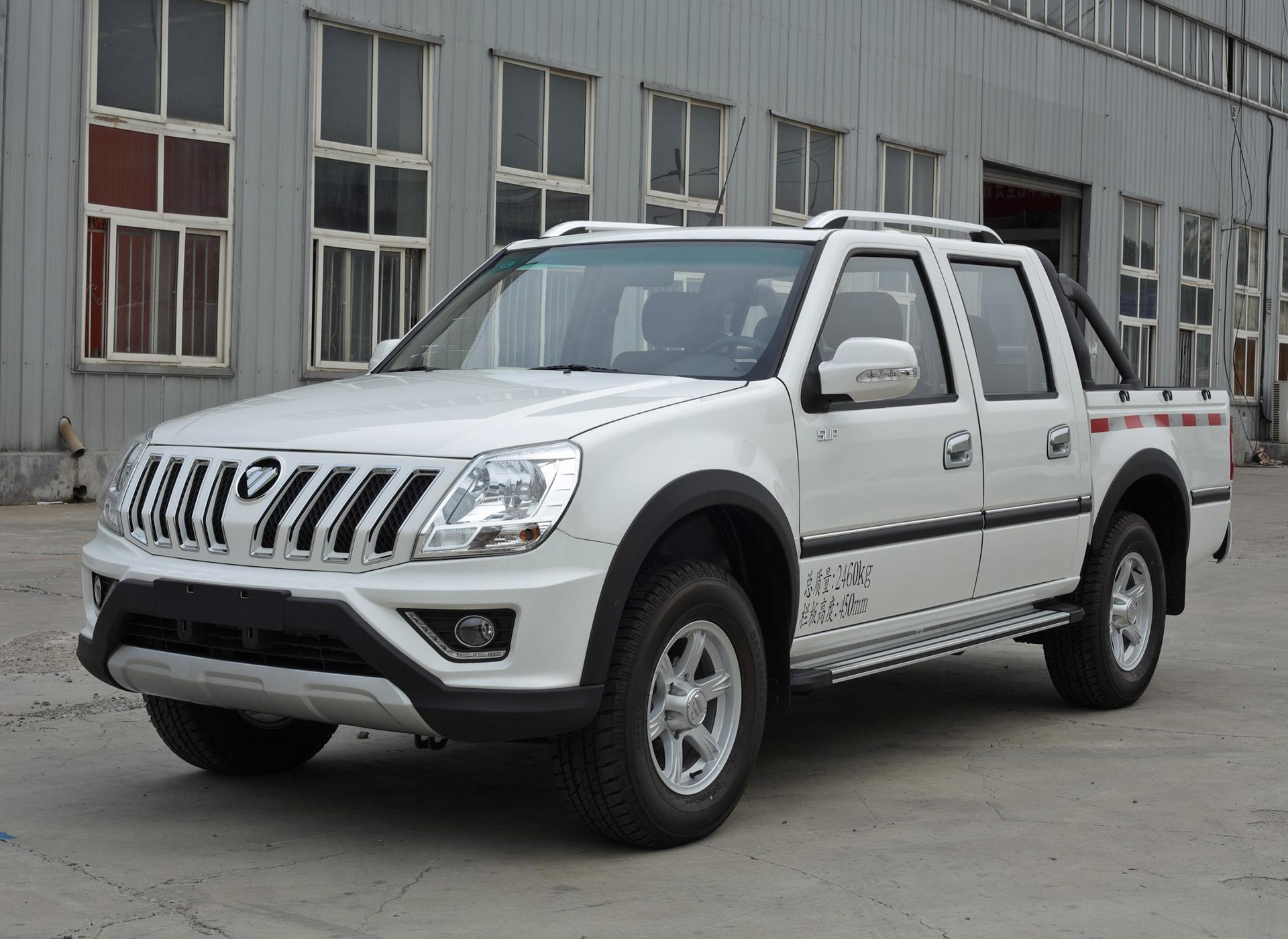 征服者车身外观