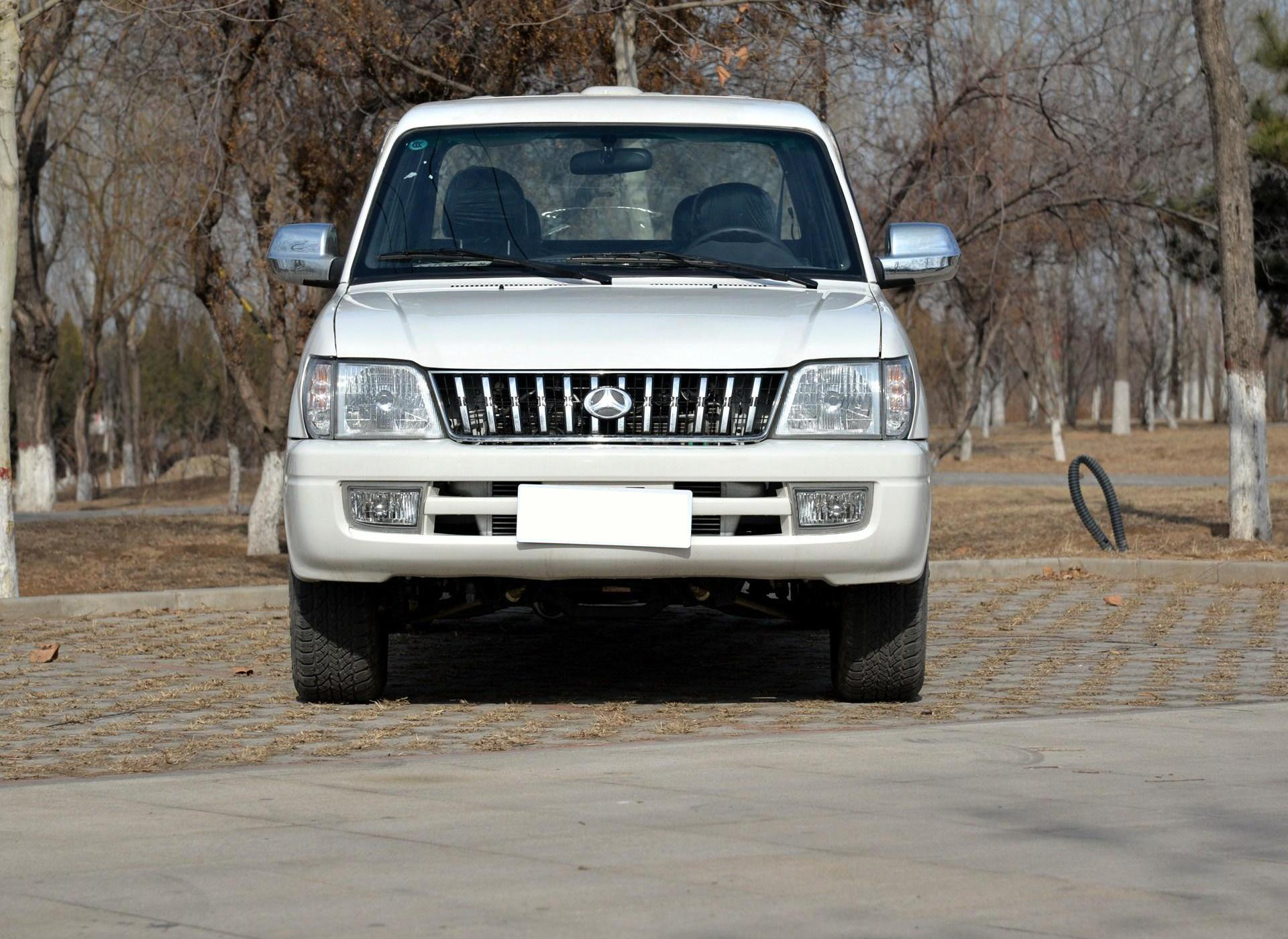 越铃皮卡_越铃皮卡车身外观图片_越铃皮卡图片_皮卡图片库_中国皮卡网