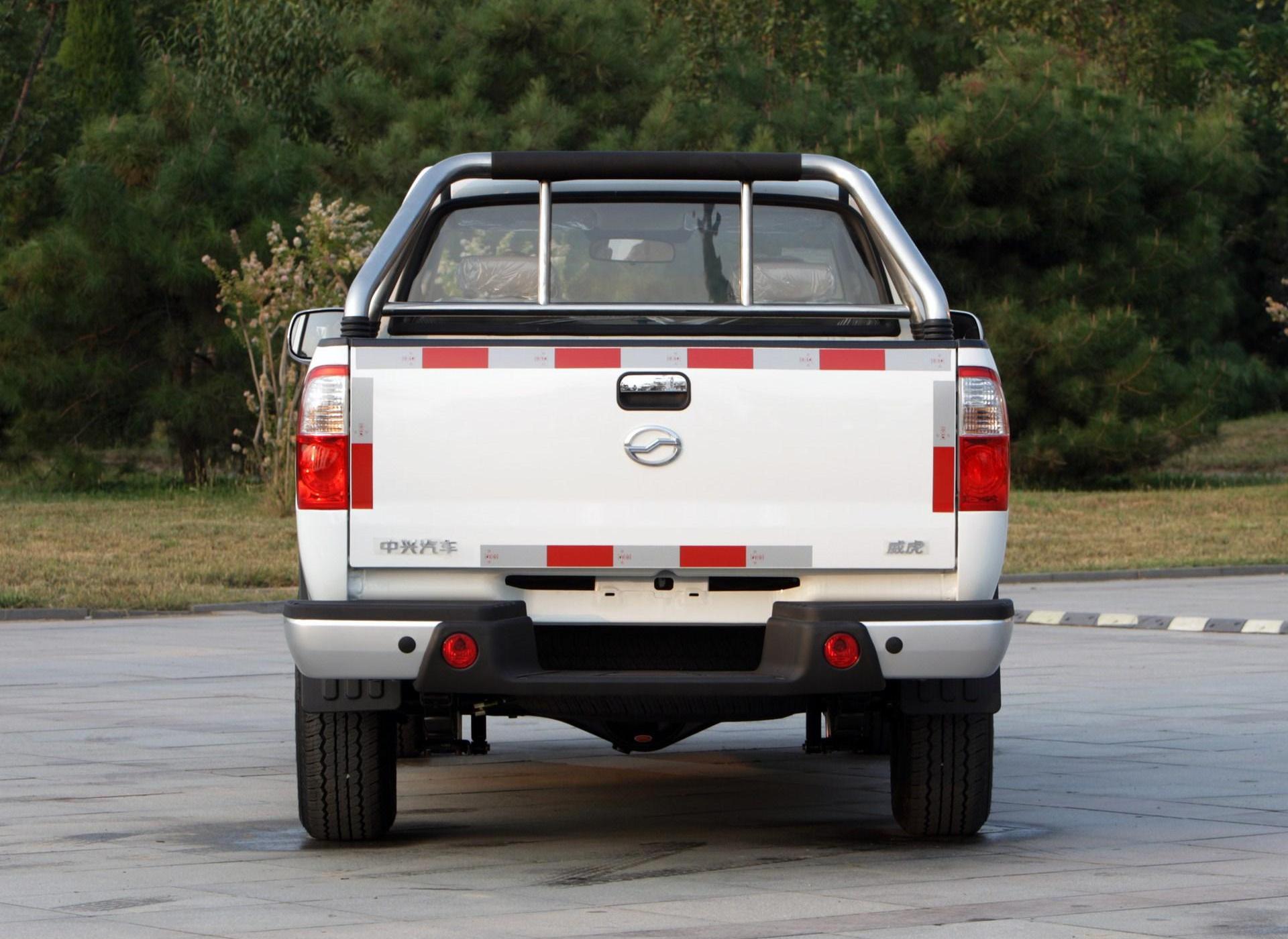 小老虎皮卡_小老虎皮卡车身外观图片_小老虎皮卡图片_皮卡图片库_皮卡