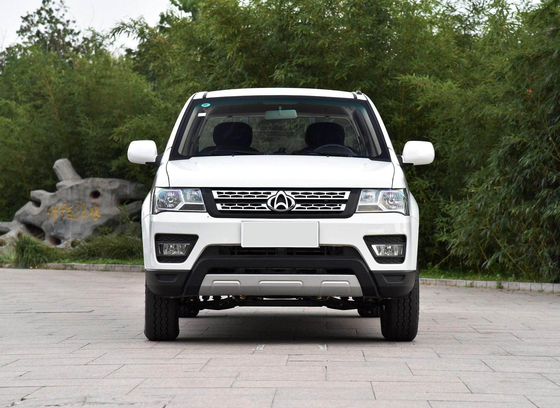 长安神骐f30皮卡_长安神骐f30皮卡车身外观图片_长安神骐f30皮卡图片